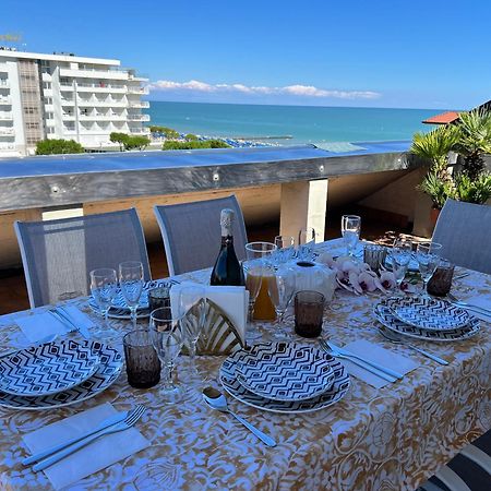 דירות לידו די ג'סולו Blue Moon Penthouse מראה חיצוני תמונה