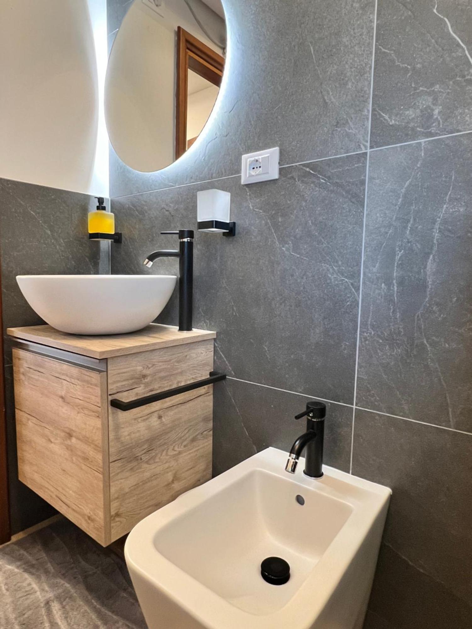 דירות לידו די ג'סולו Blue Moon Penthouse מראה חיצוני תמונה