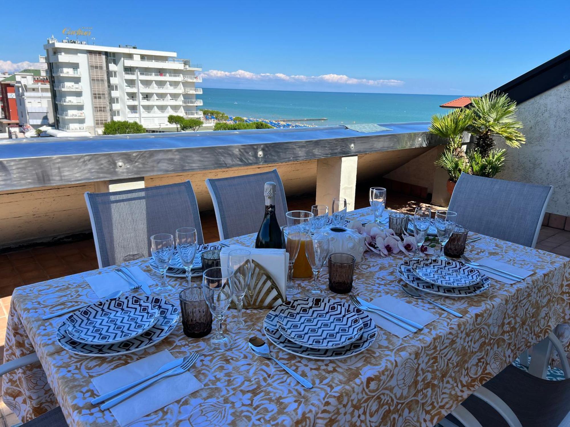 דירות לידו די ג'סולו Blue Moon Penthouse מראה חיצוני תמונה